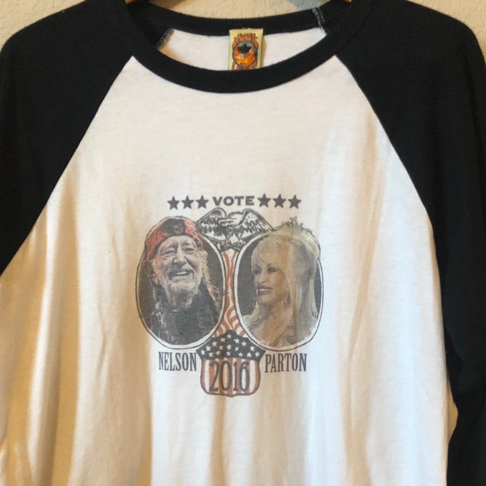 Willy Nelson & Dolly Parton baseball t-shirt